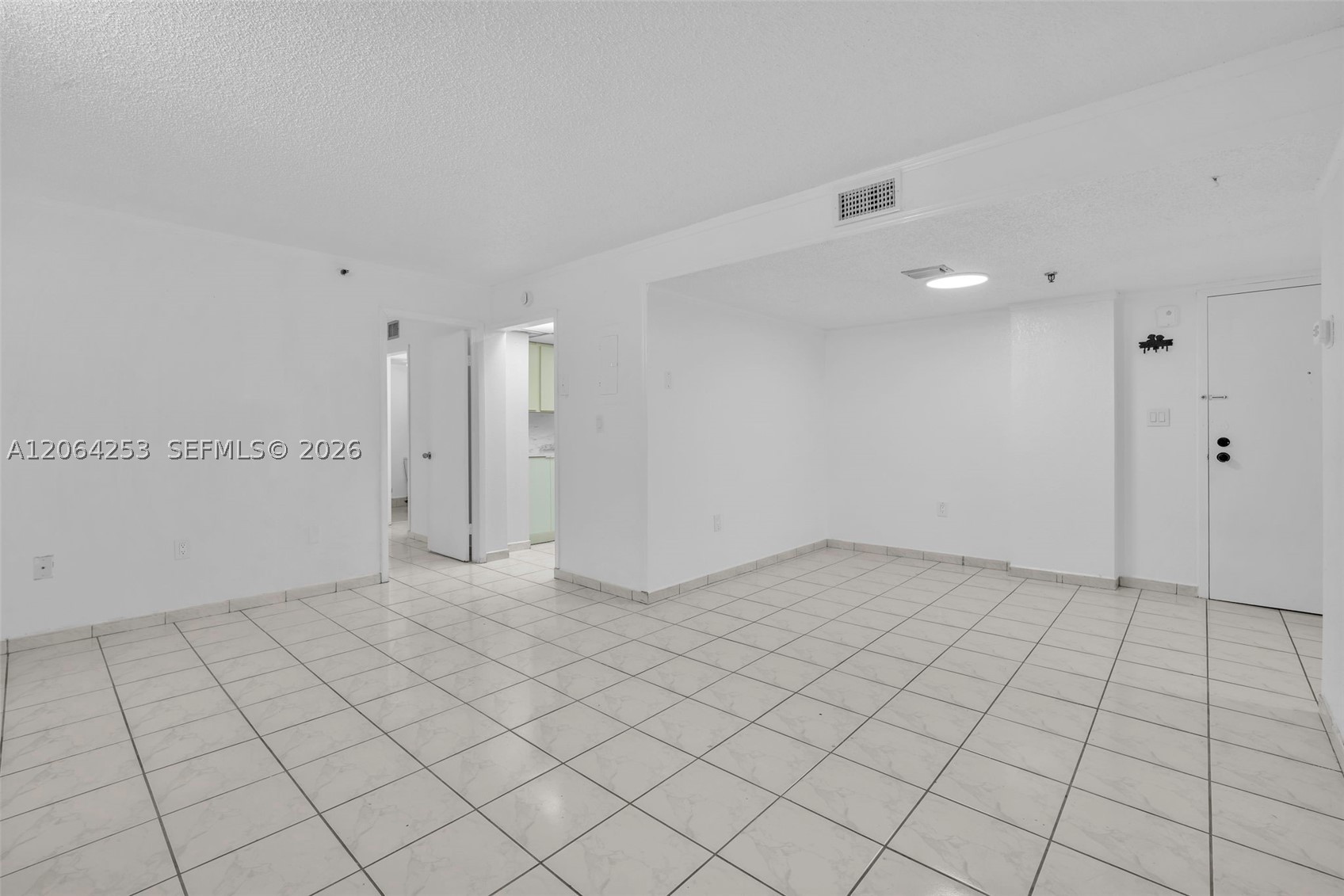 5249 Nw 7th St 416 Property Photo 14