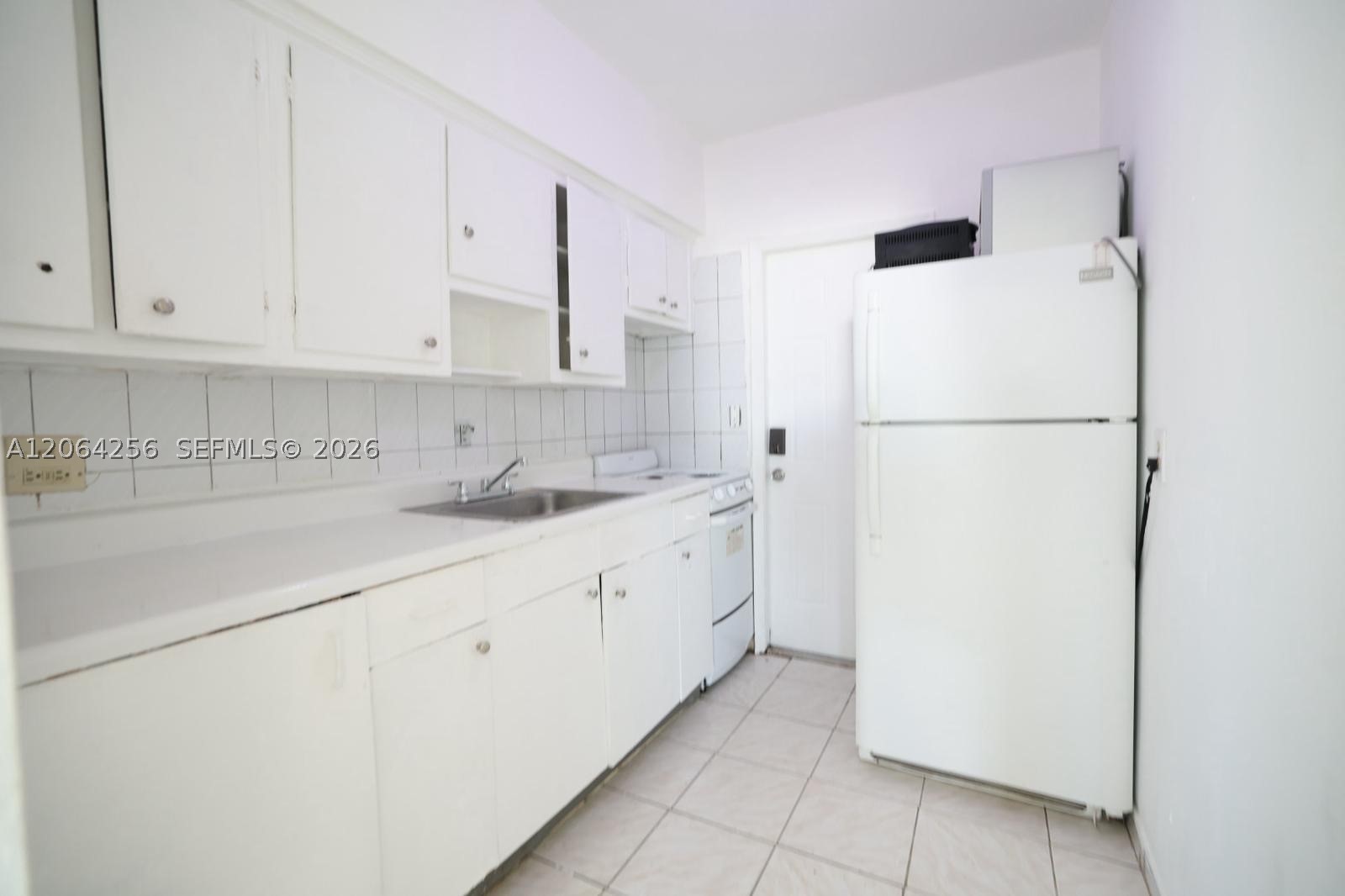 770 83rd St 3 Property Photo 1