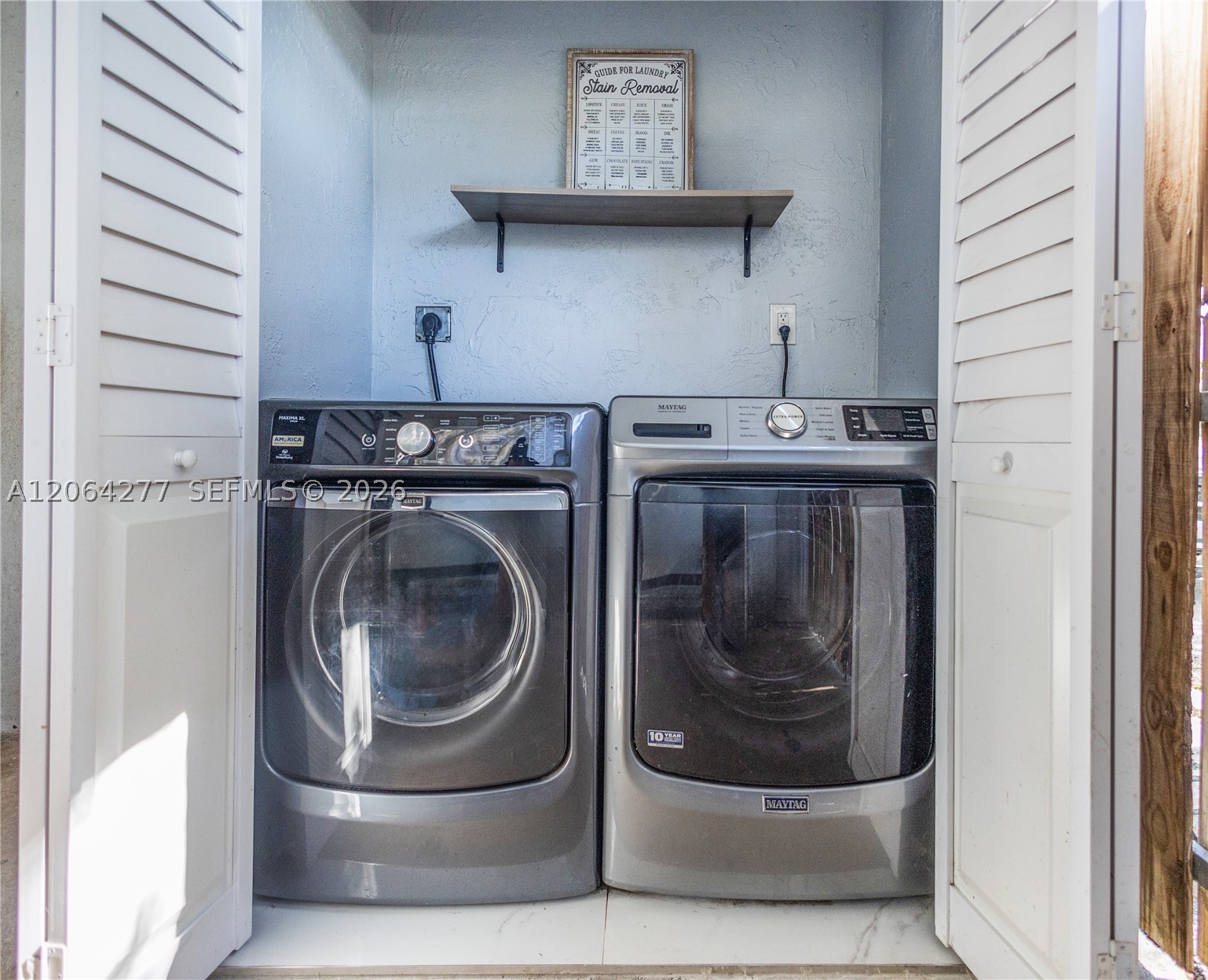 6881 Freedom St Property Photo 19