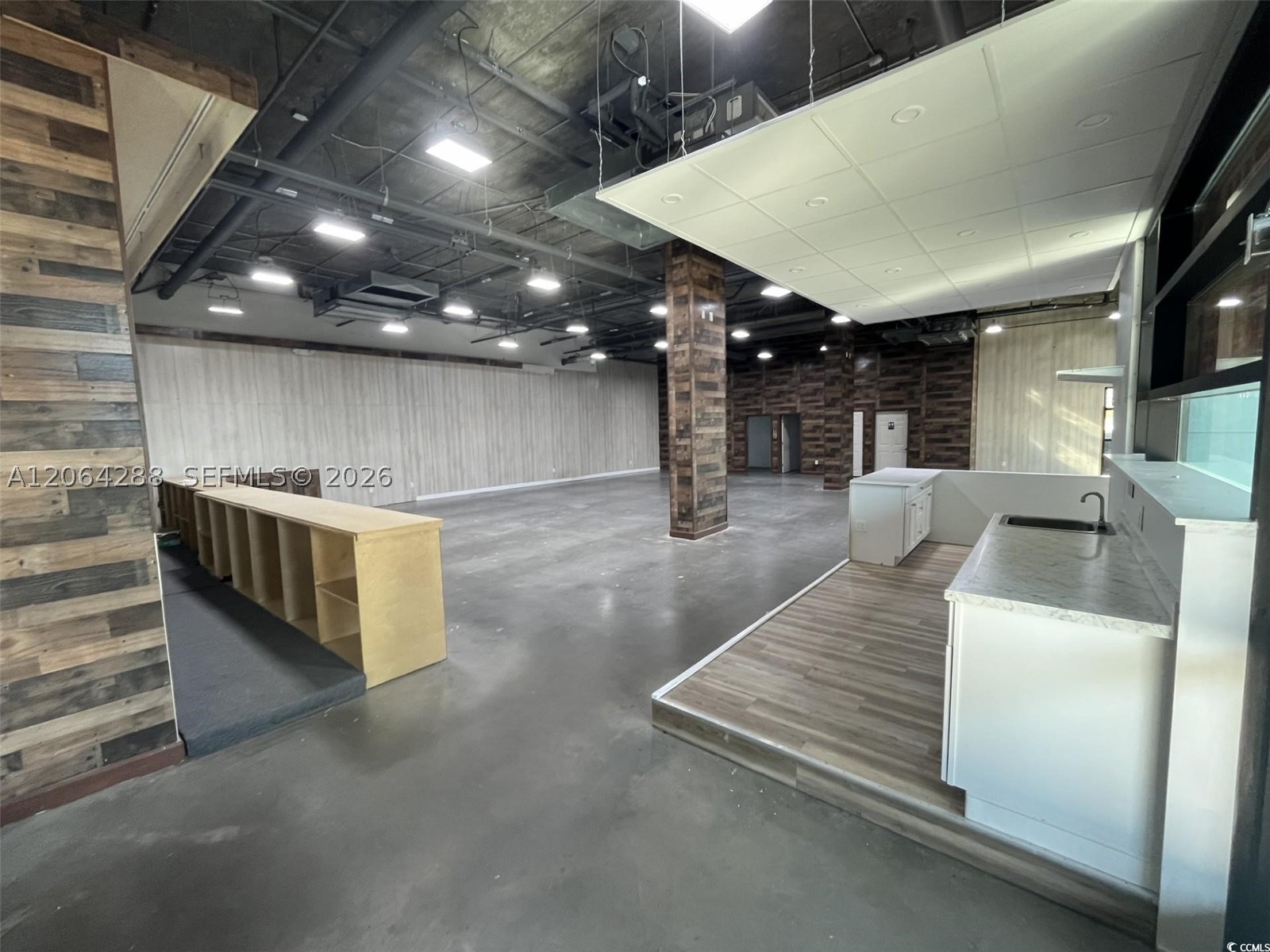 1410 N Ocean Property Photo 7