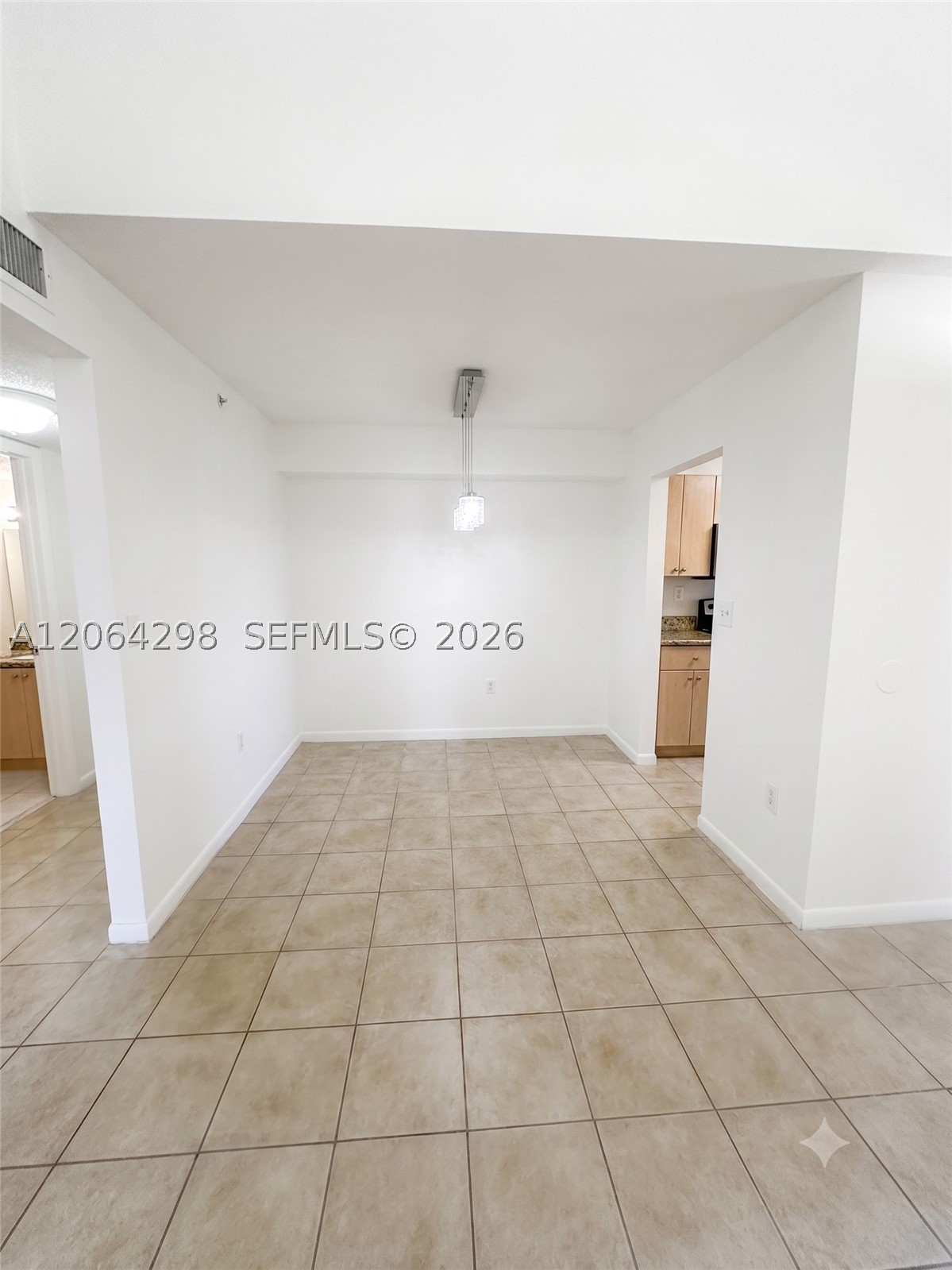 7220 Nw 179 St 201 Property Photo 4
