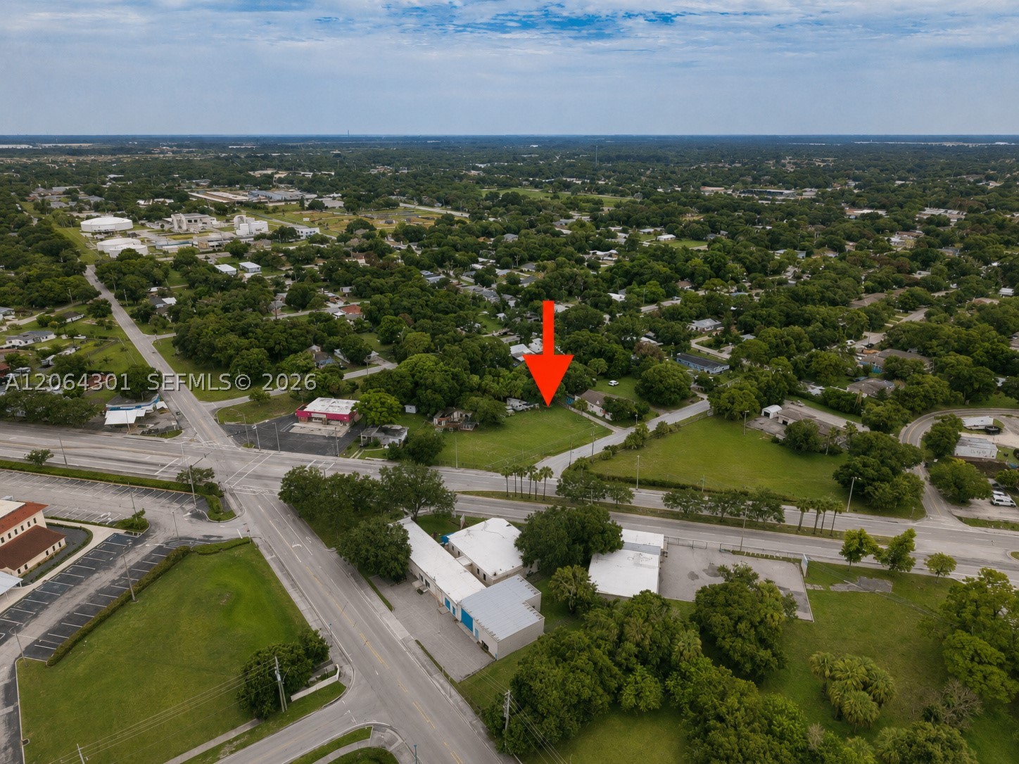 2108 Okeechobee Rd Property Photo 2