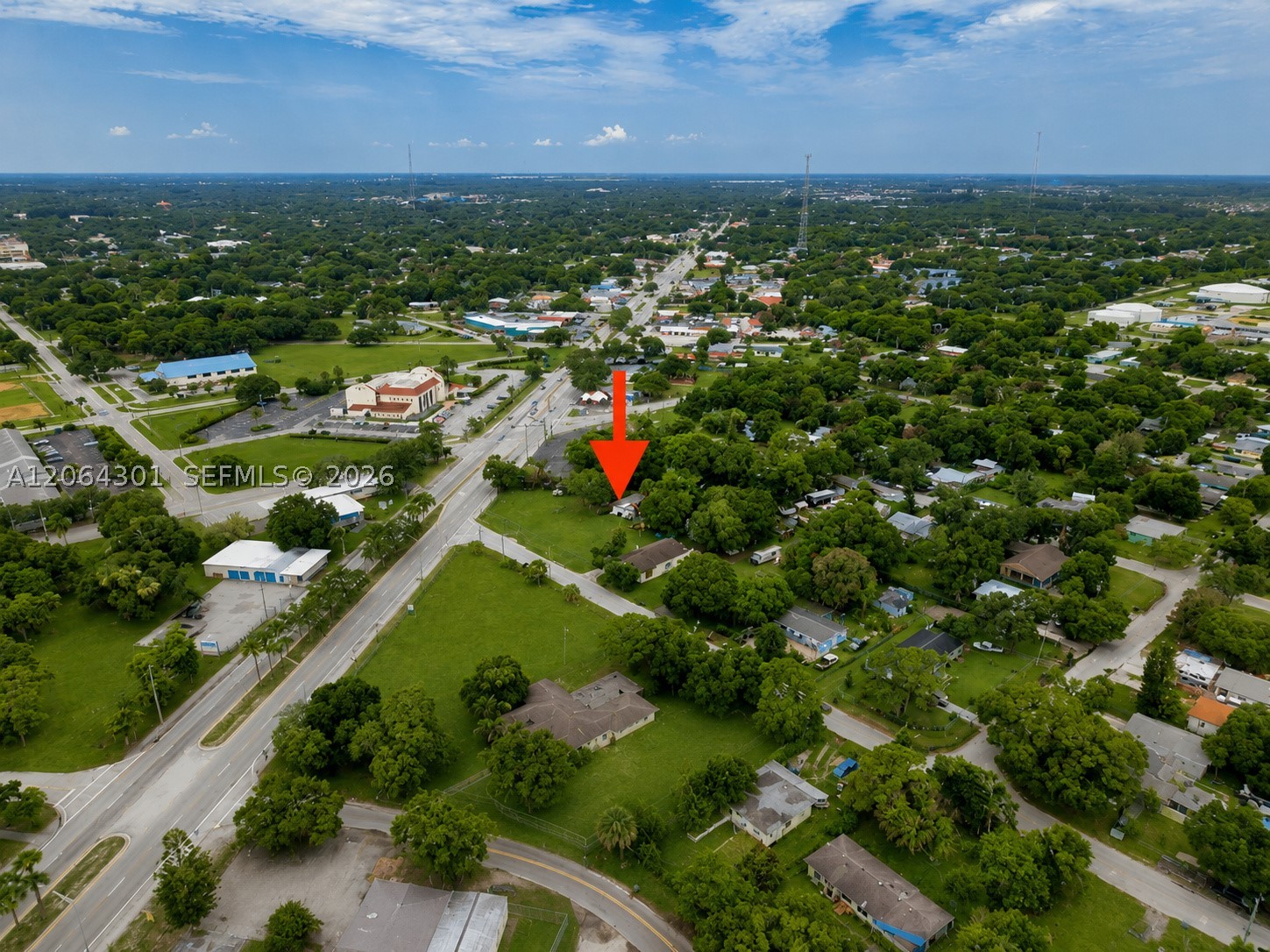 2108 Okeechobee Rd Property Photo 3