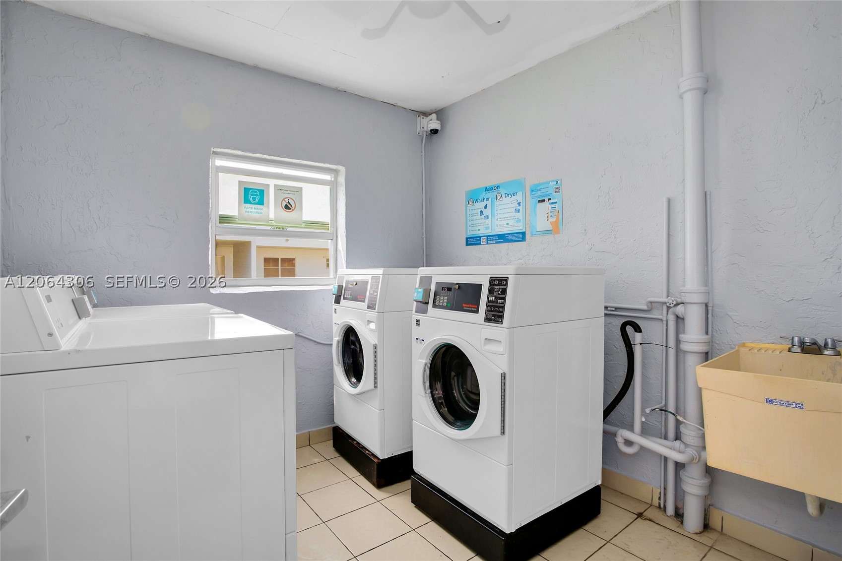 100 Edgewater Dr 305 Property Photo 21