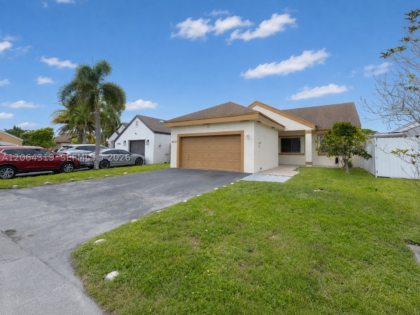 18772 Nw 80th Ct Property Photo 14
