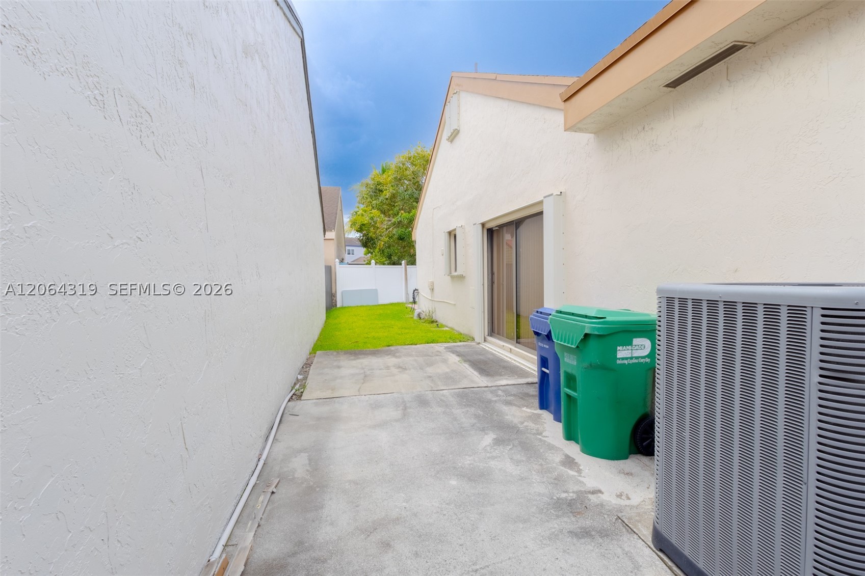 18772 Nw 80th Ct Property Photo 40