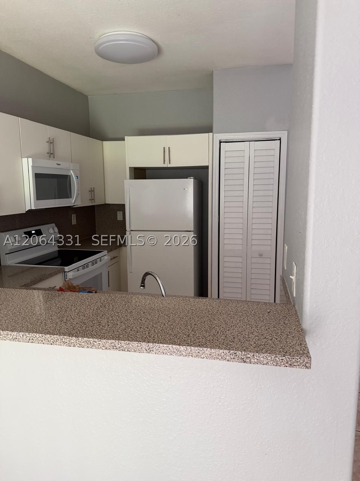 2903 Se 17th Ave 110 Property Photo 14