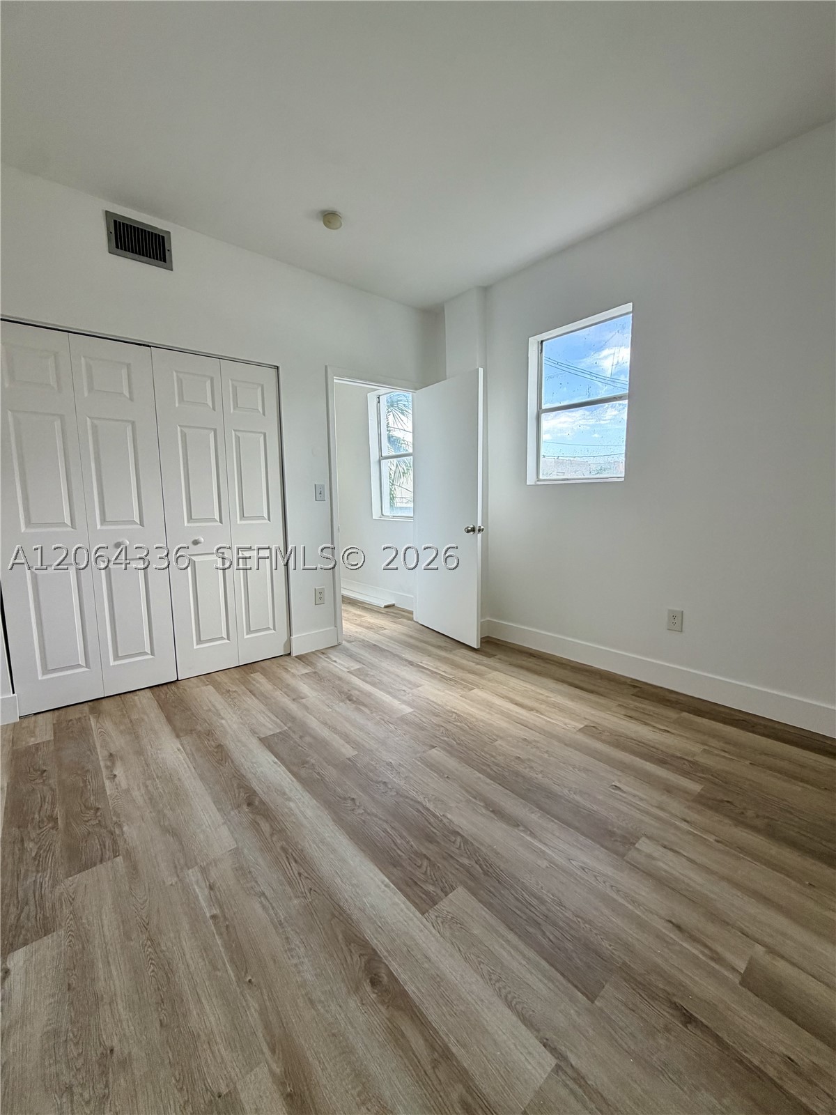 737 Jefferson Ave 204 Property Photo 10