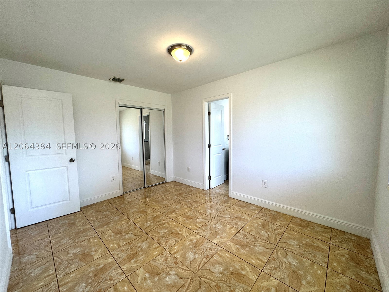 2950 Nw 210th Ter Property Photo 12