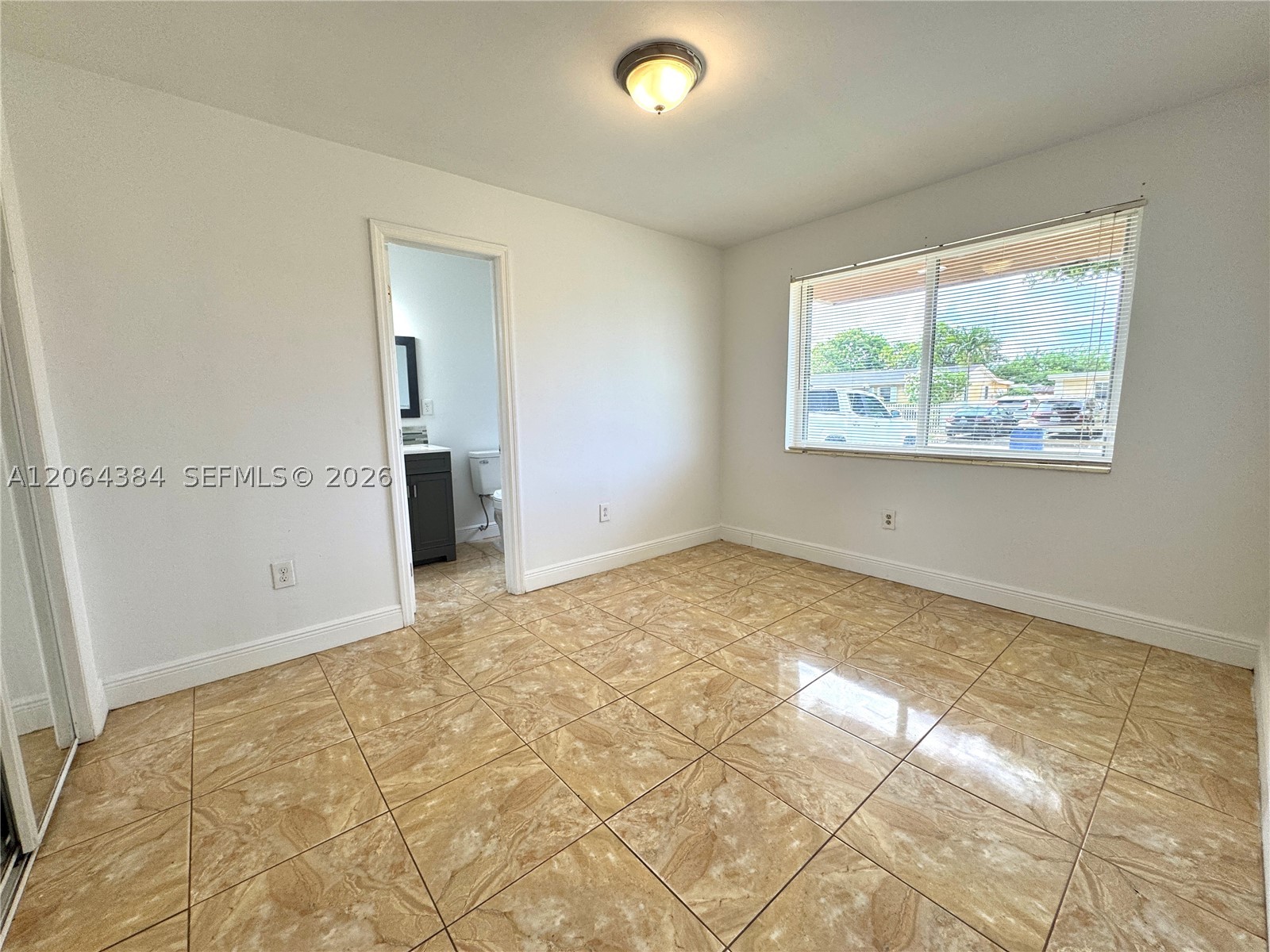 2950 Nw 210th Ter Property Photo 13