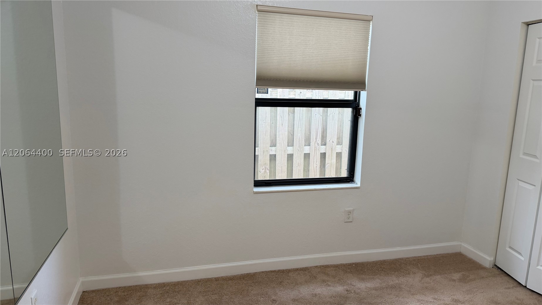 737 Se 37th Pl Property Photo 17