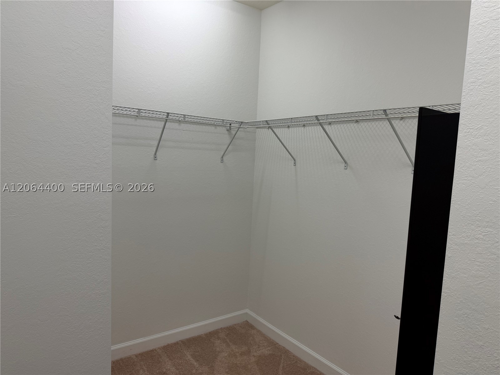 737 Se 37th Pl Property Photo 27