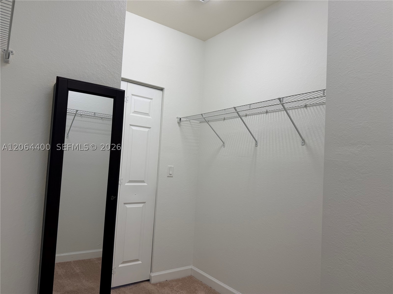 737 Se 37th Pl Property Photo 28