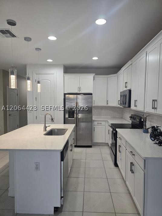 10111 Akenside Dr Property Photo 4