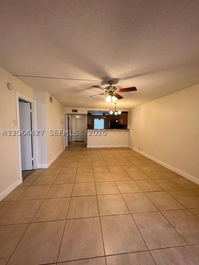 7305 Nw 4th Pl 108 Property Photo 8