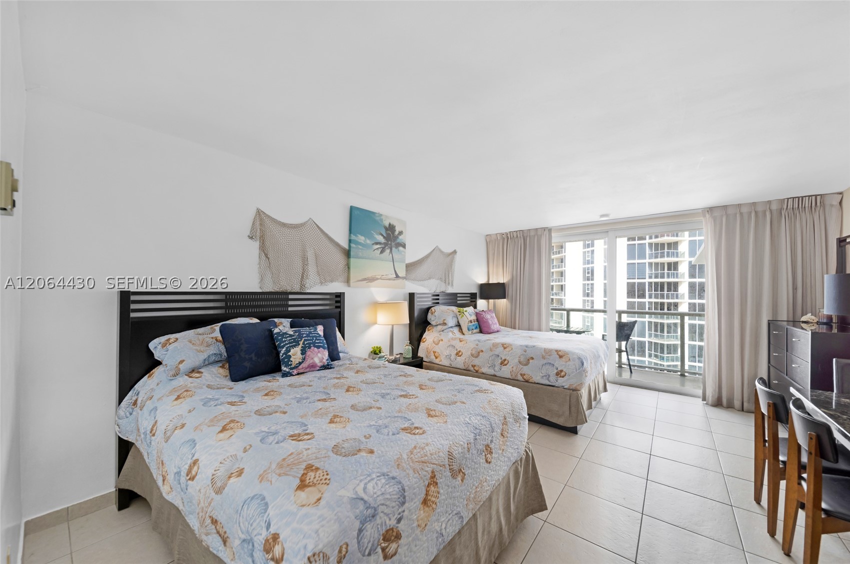 19201 N Collins Ave 1117 Property Photo 6