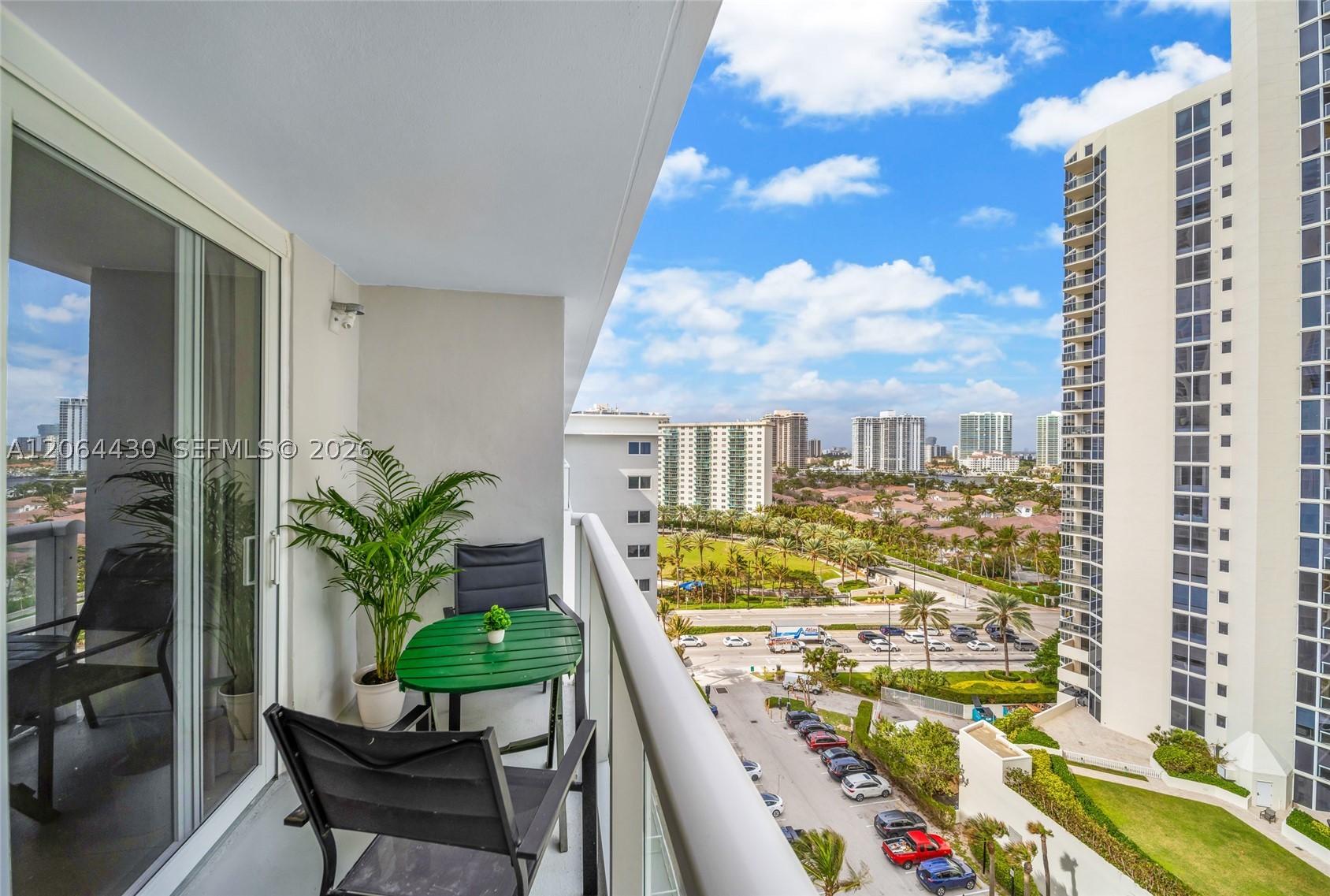 19201 N Collins Ave 1117 Property Photo 10