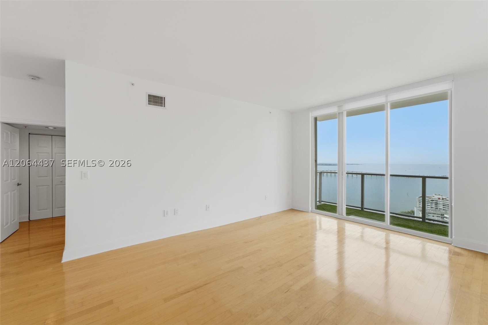 1155 Brickell Bay Dr Ph109 Property Photo 7