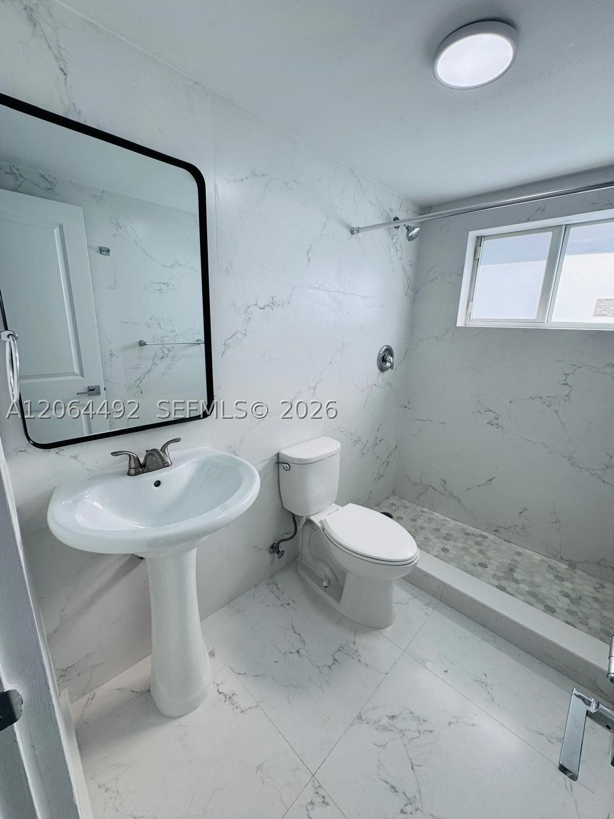 8400 Nw 15th Ave Property Photo 11