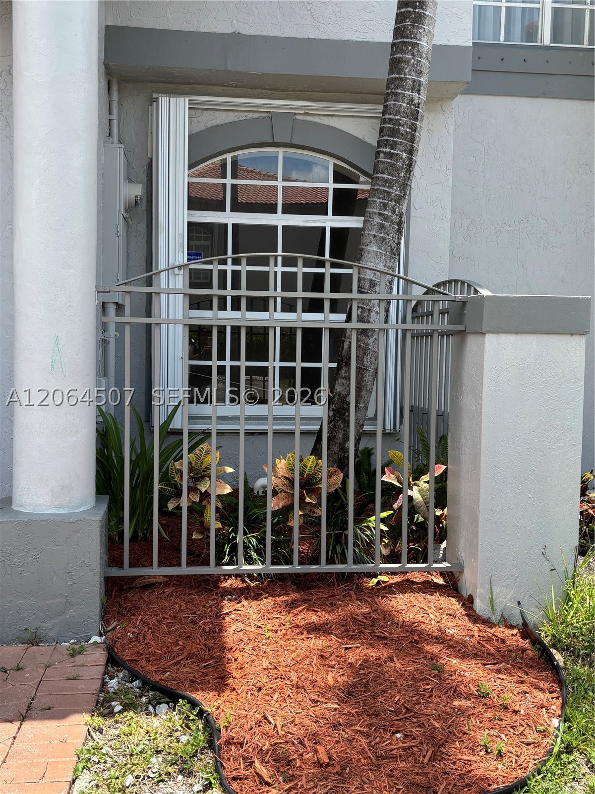 11440 Nw 50th Ter Property Photo 4