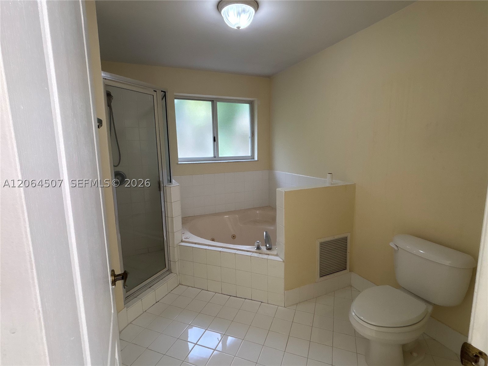 11440 Nw 50th Ter Property Photo 42