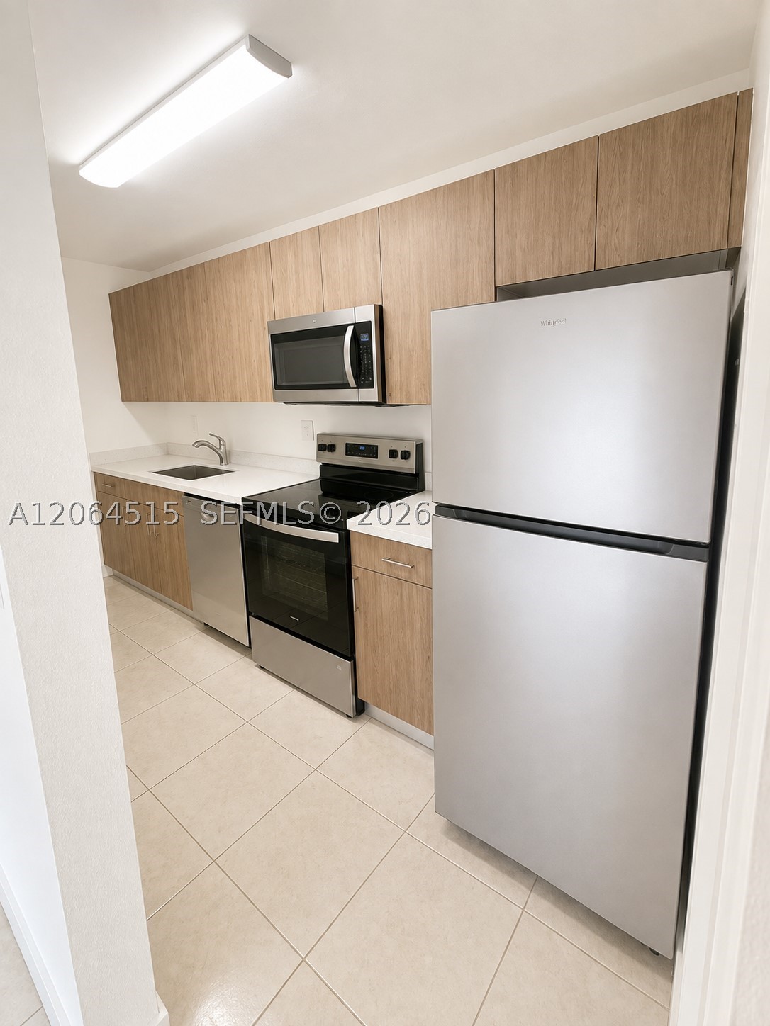 4450 Nw 79th Ave 2b Property Photo 6