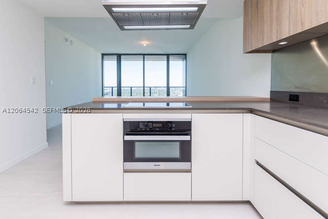 1000 Brickell Plz 4104 Property Photo 7