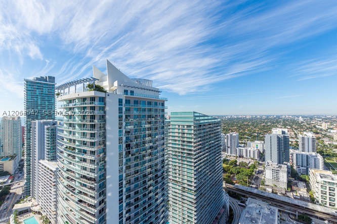 1000 Brickell Plz 4104 Property Photo 38