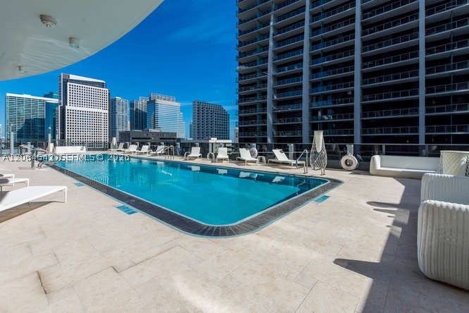 1000 Brickell Plz 4104 Property Photo 42