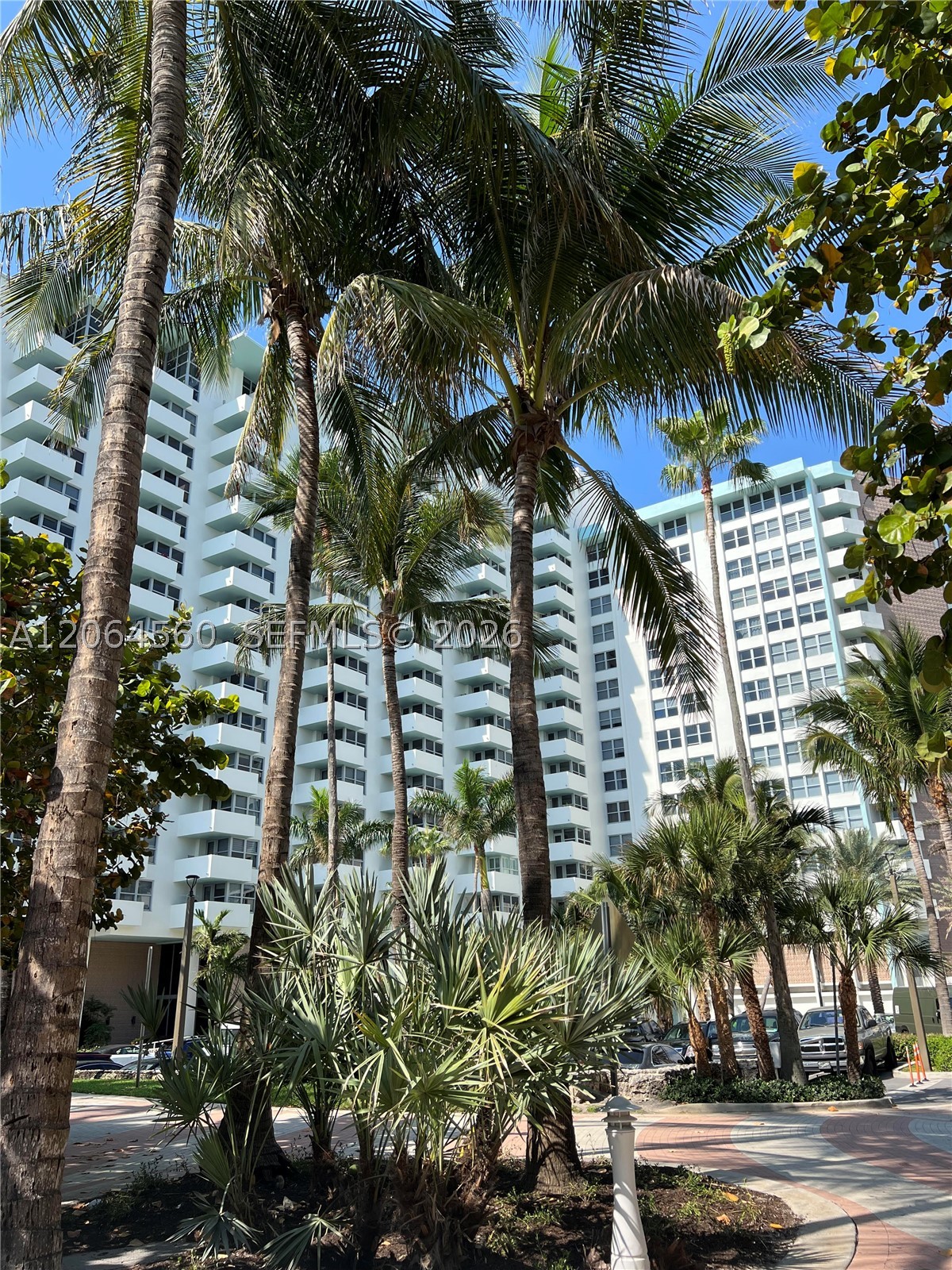 2899 Collins Ave 610 Property Photo 1