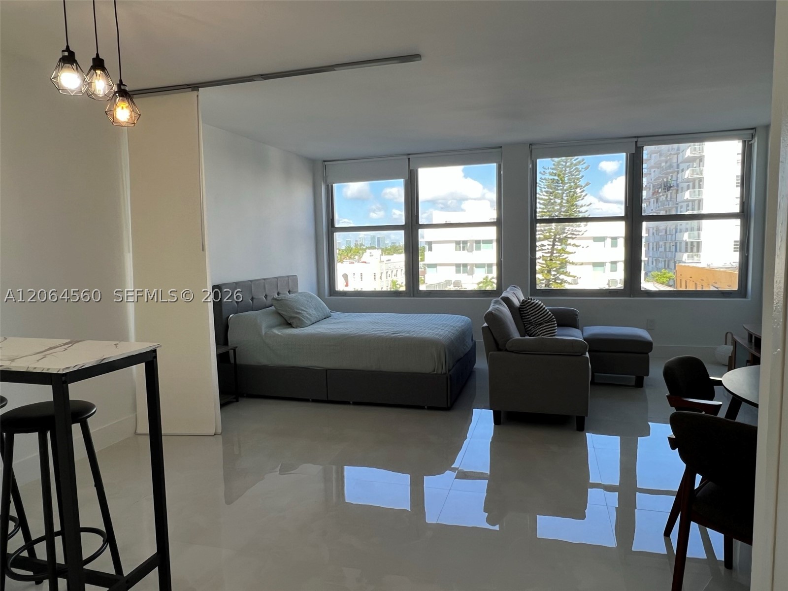 2899 Collins Ave 610 Property Photo 16