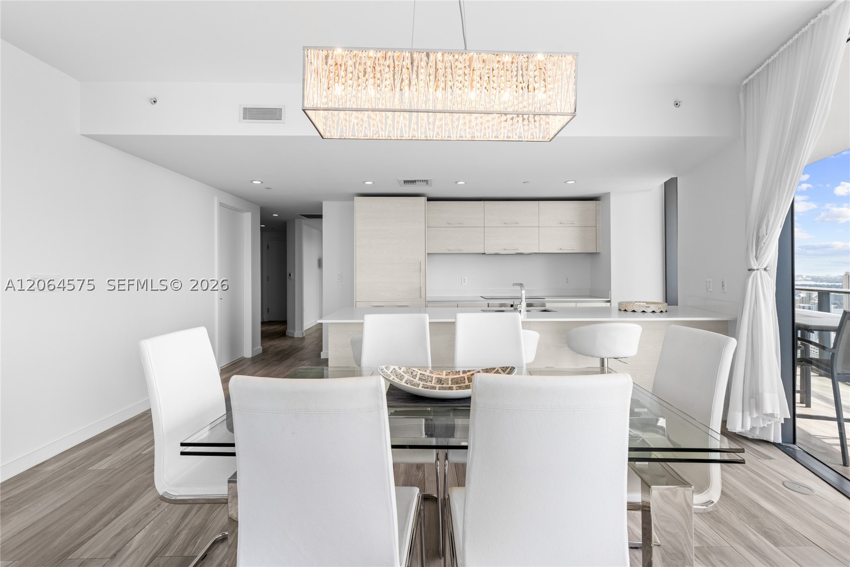 1300 S Miami Ave 4505 Property Photo 15