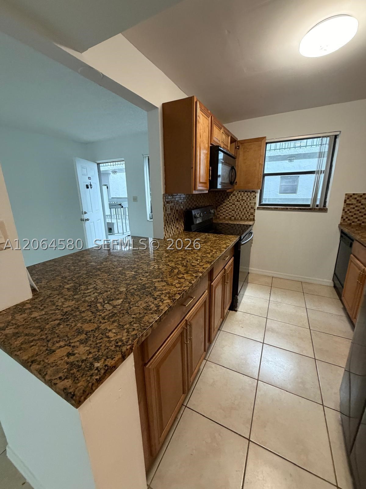 1950 N Congress Ave 209 Property Photo 4