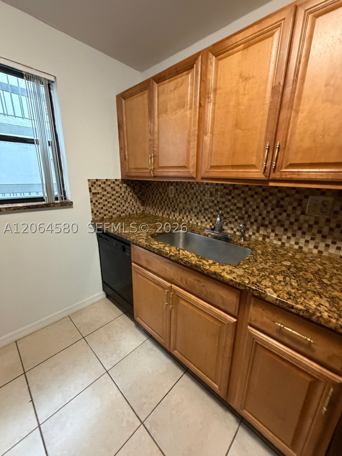 1950 N Congress Ave 209 Property Photo 6