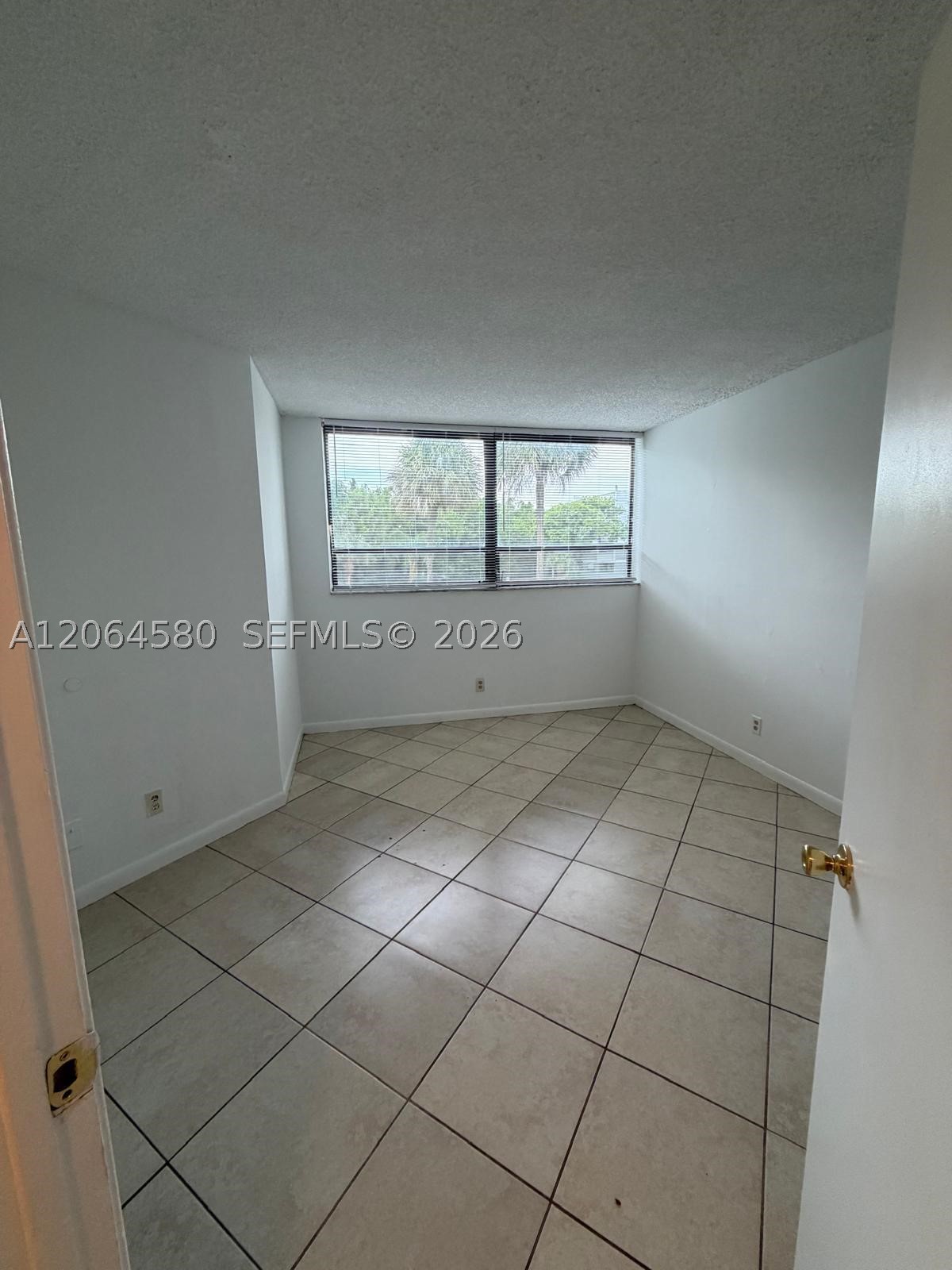 1950 N Congress Ave 209 Property Photo 10