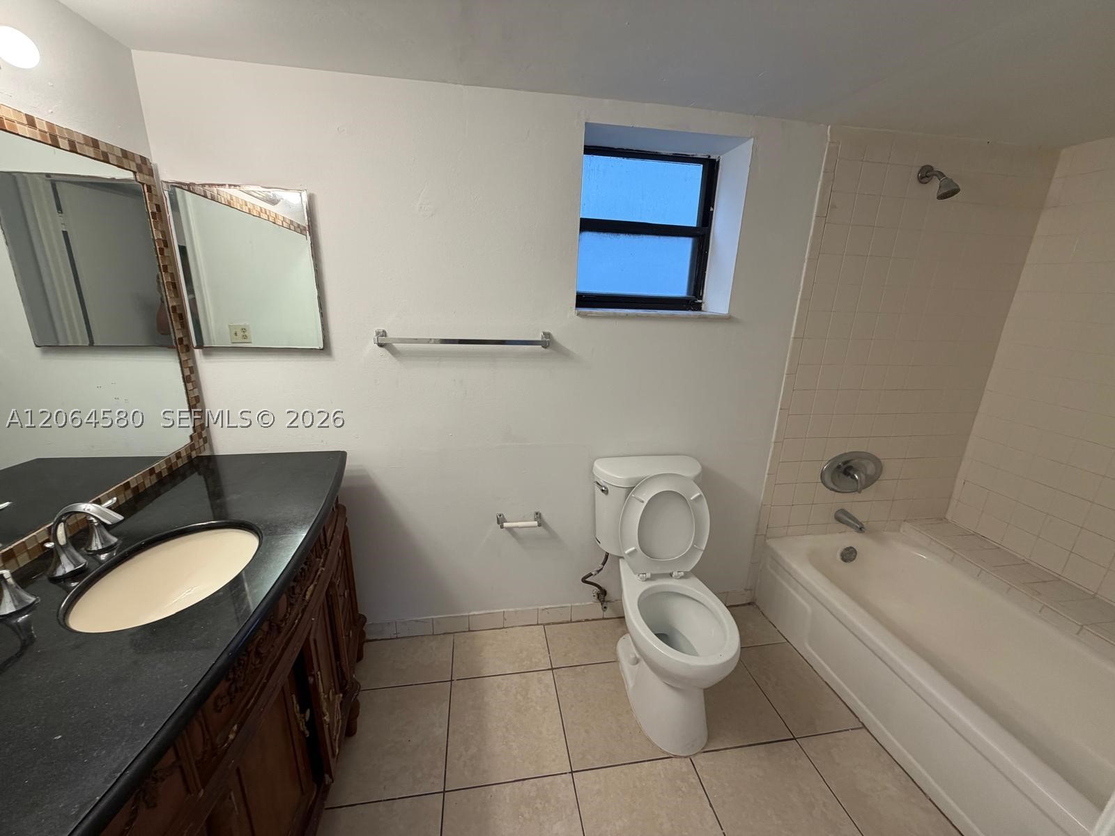 1950 N Congress Ave 209 Property Photo 15