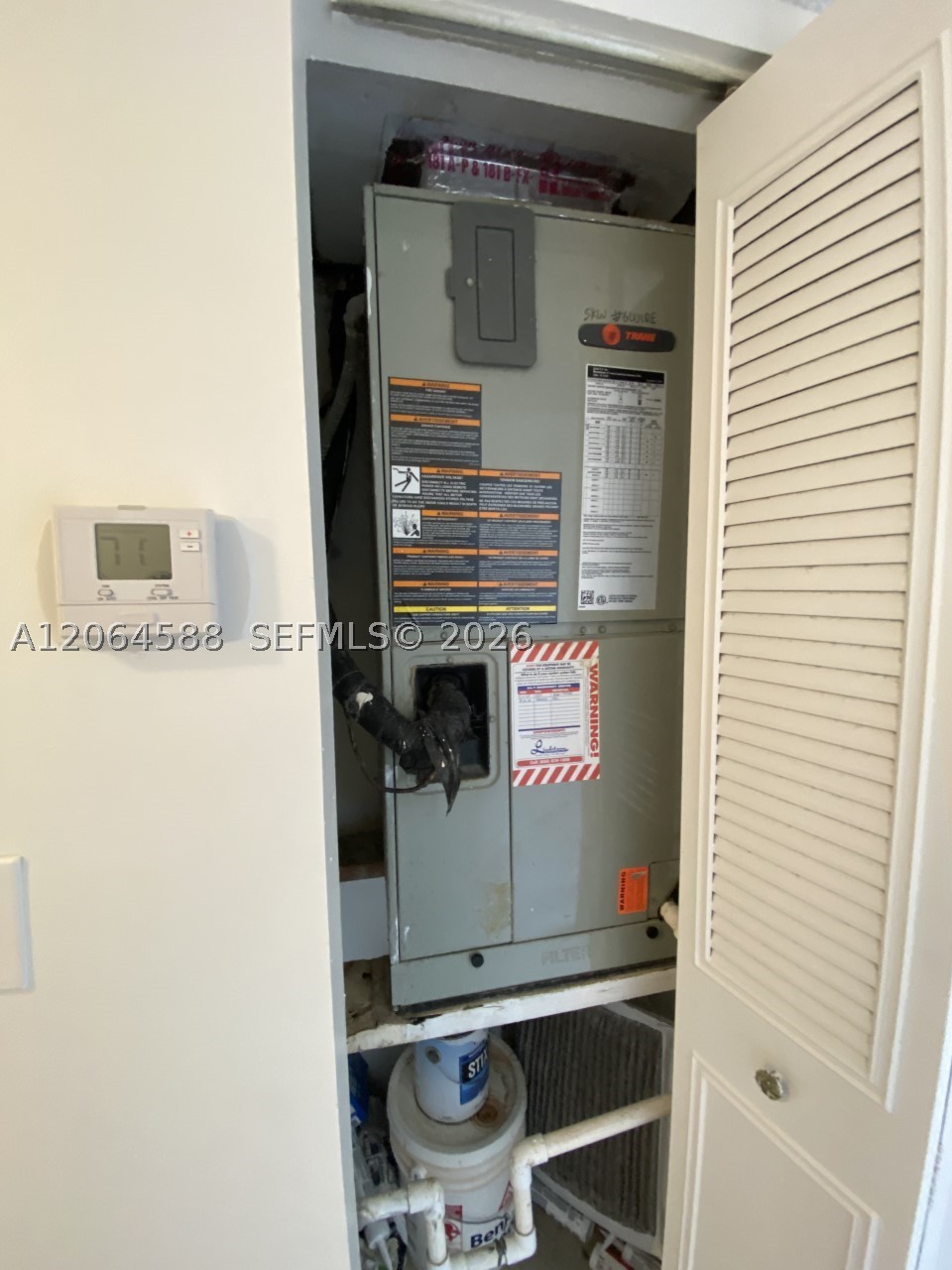 6505 Winfield Blvd B-19 Property Photo 6