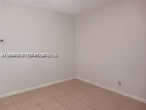 214 Se 8th St 3 Property Photo 3