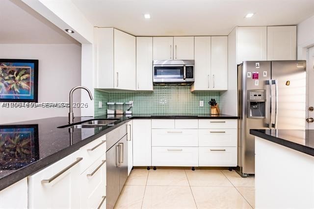 2081 S Ocean Dr 411