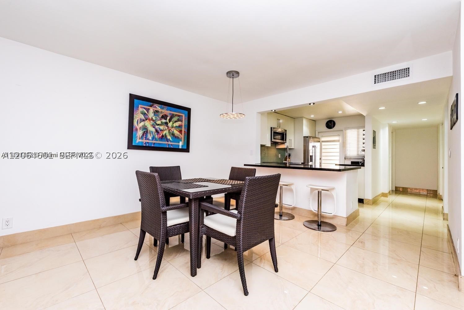 2081 S Ocean Dr 411 Property Photo 6