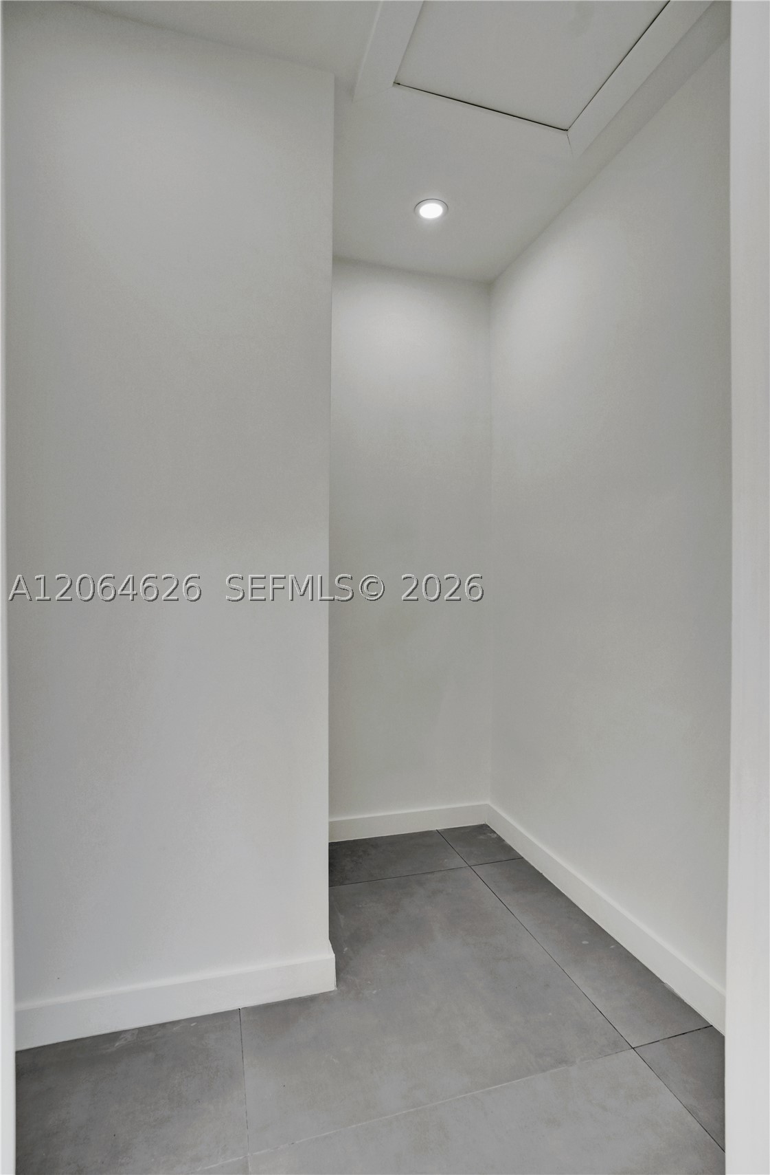2380 Ne 184th Ter Property Photo 35