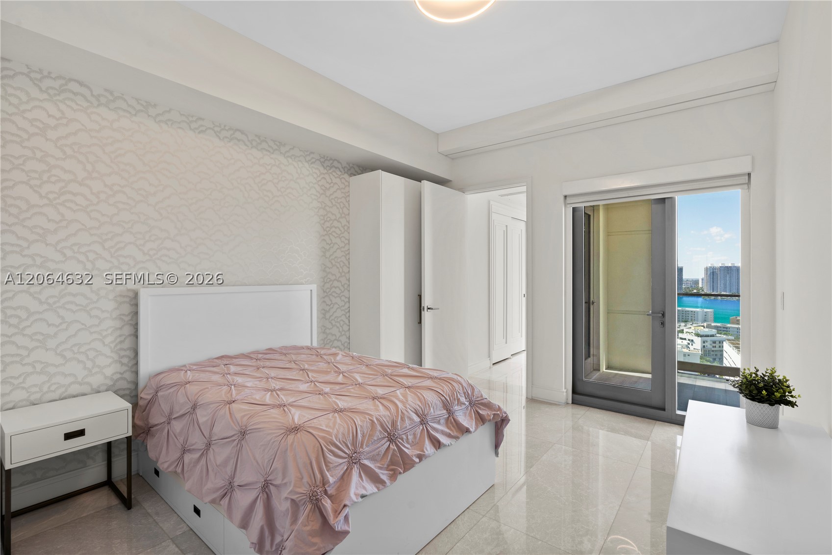 17901 Collins Ave 1803 Property Photo 10