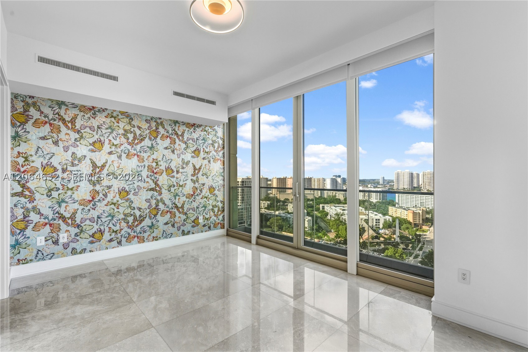 17901 Collins Ave 1803 Property Photo 11