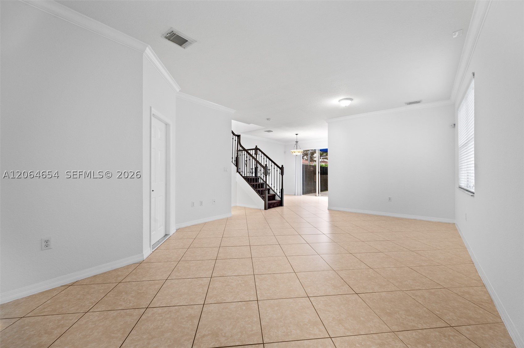 12392 Sw 124th Ter Property Photo 4