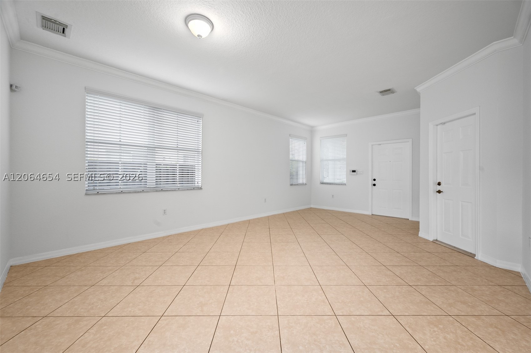 12392 Sw 124th Ter Property Photo 5