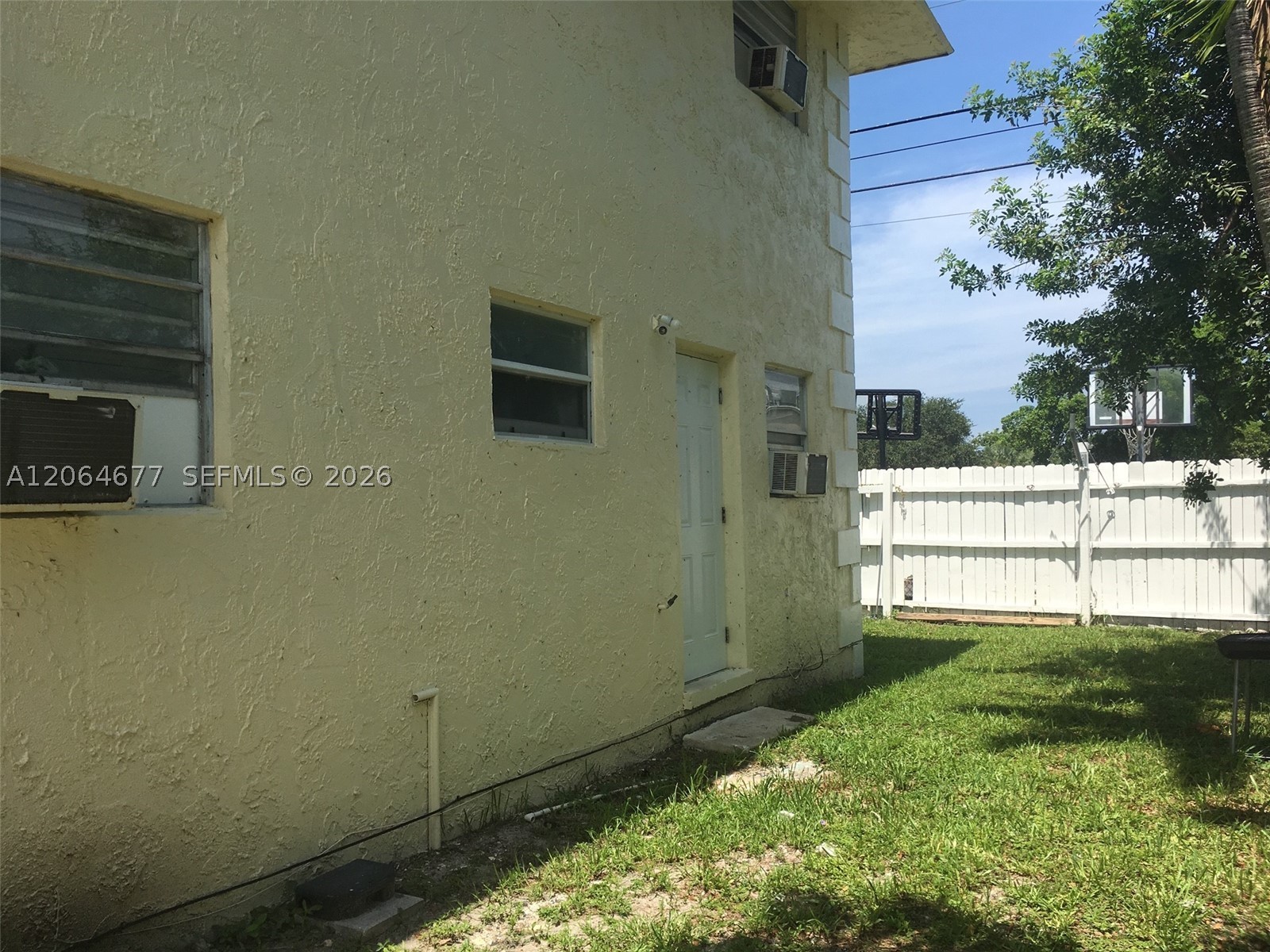 620 Nw 8th Ave 6 Property Photo 3