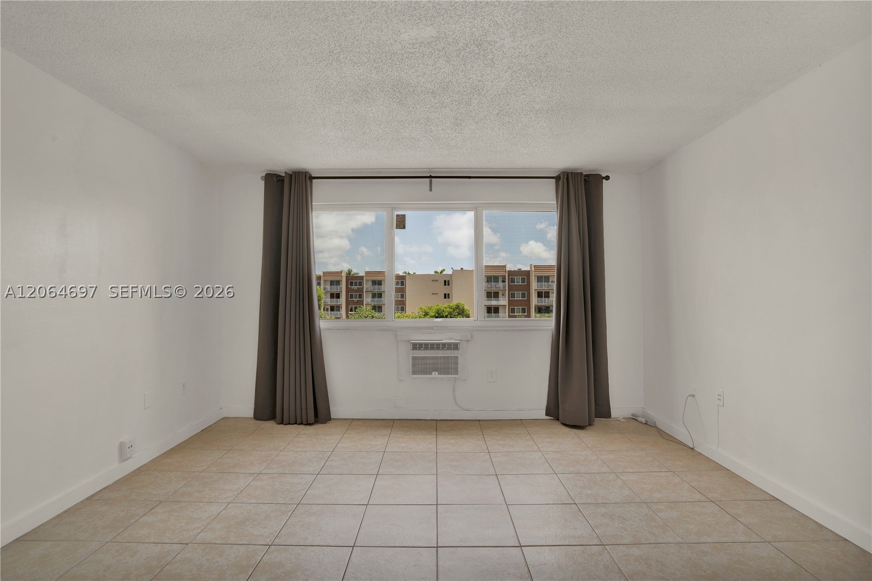 6970 Nw 186th St 3-409a Property Photo 5