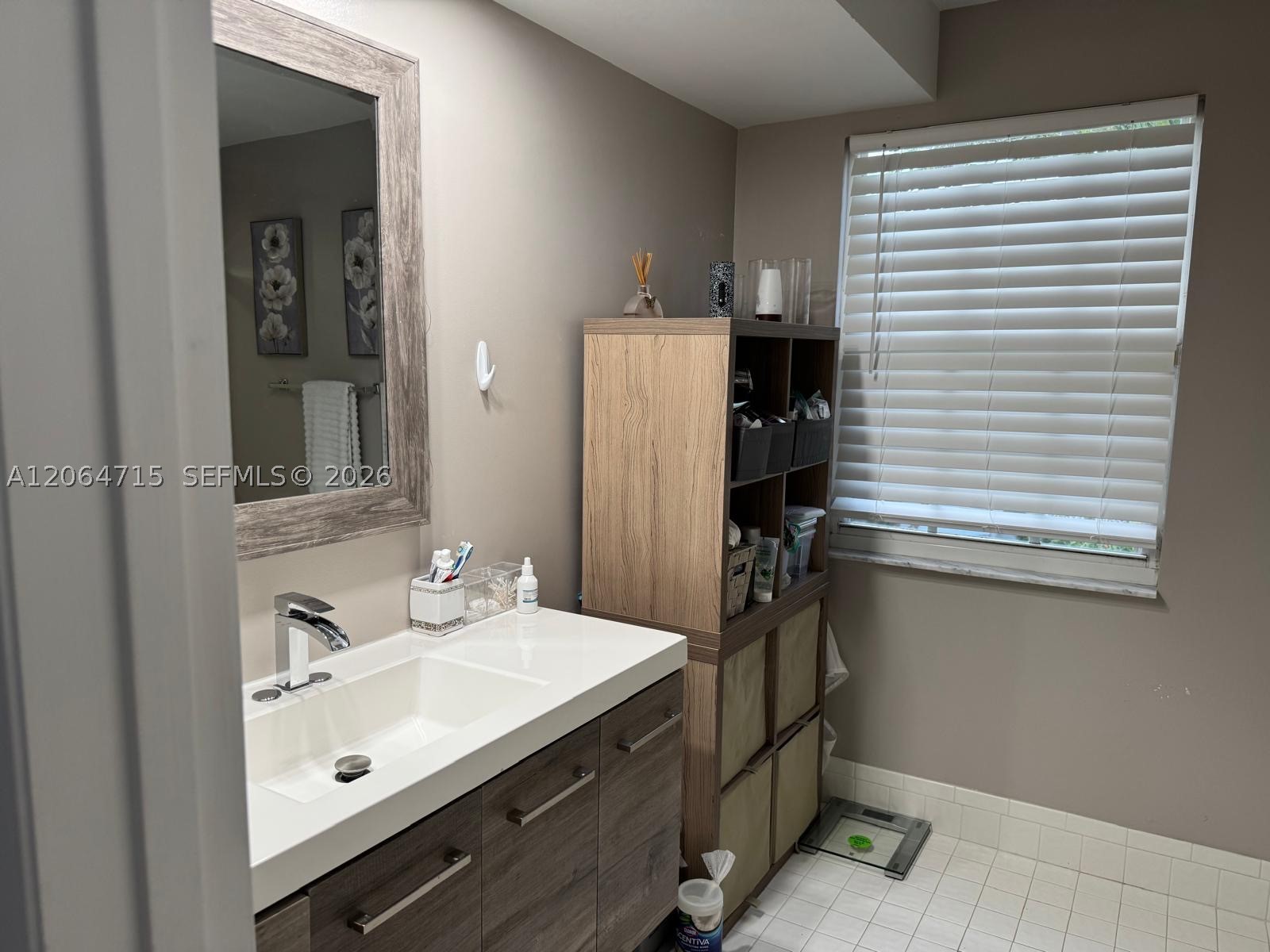 11008 Mainsail Dr Property Photo 12