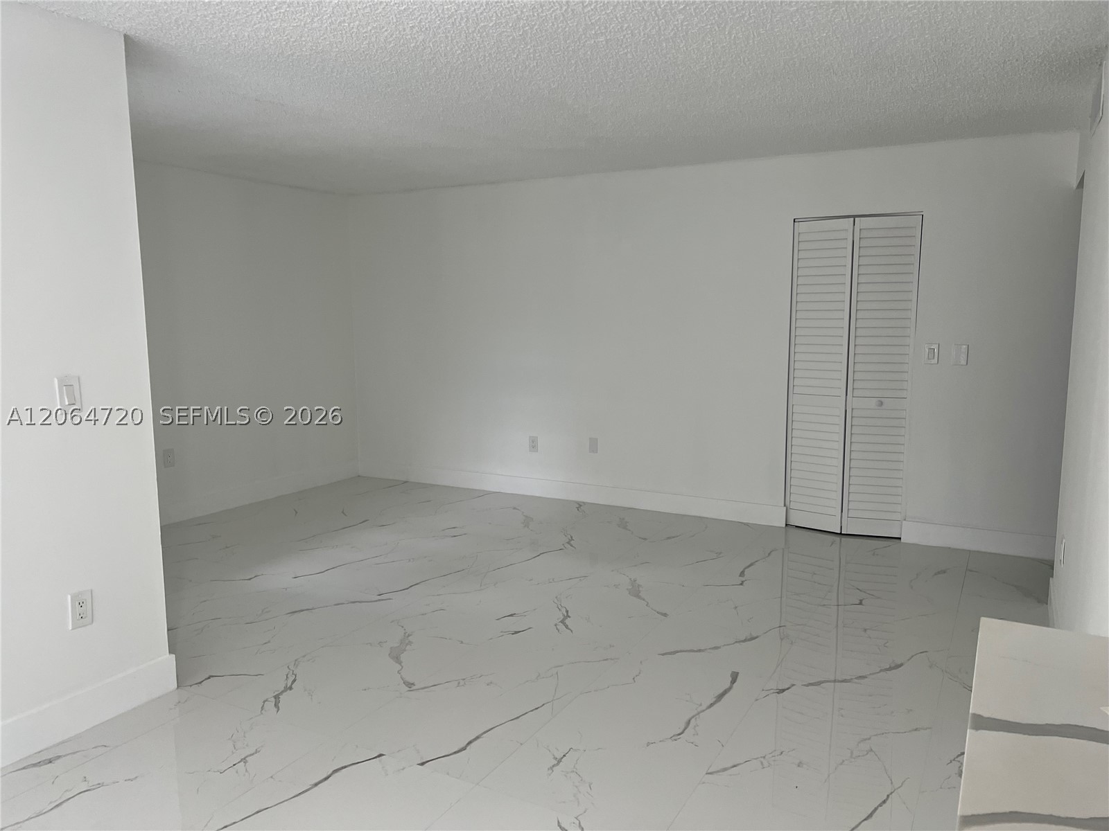 9990 Nw 9th St Cir 102 Property Photo 14