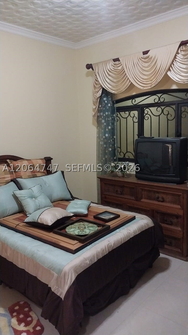85 Ave 64 Property Photo 8